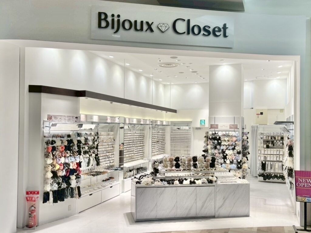 アクセサリー専門の新業態「Bijoux Closet」1/23(金)NEW OPEN！！